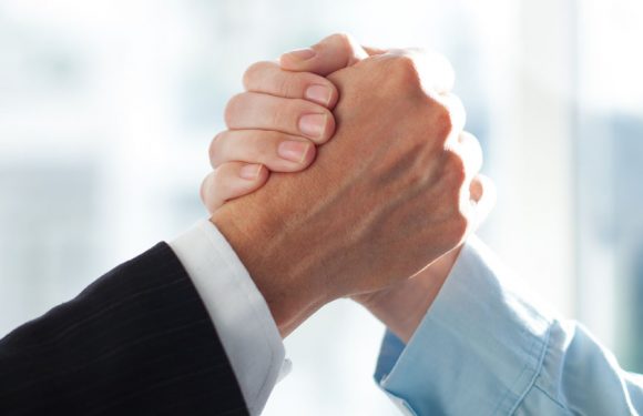 Mua Bán và Sáp nhập